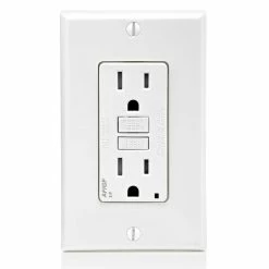 Leviton Dual Function AFCI/GFCI Tamper-Resistant Receptacle 15A 125V, Model AGTR1-112