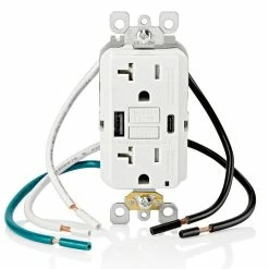 Leviton 20A GFCI Combination Receptacle With Type A/C USB Charger In White, Model GUAC2-W* -Outlets Sales Store GUAC2 W b 700x700